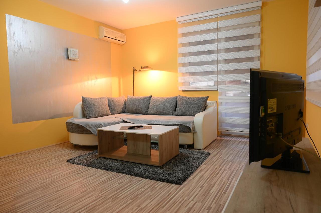 Mb Apartments Jagodina Eksteriør billede