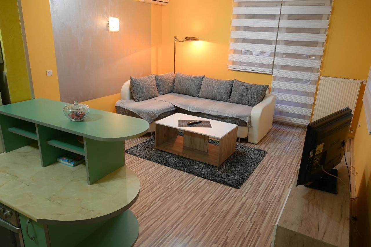 Mb Apartments Jagodina Eksteriør billede