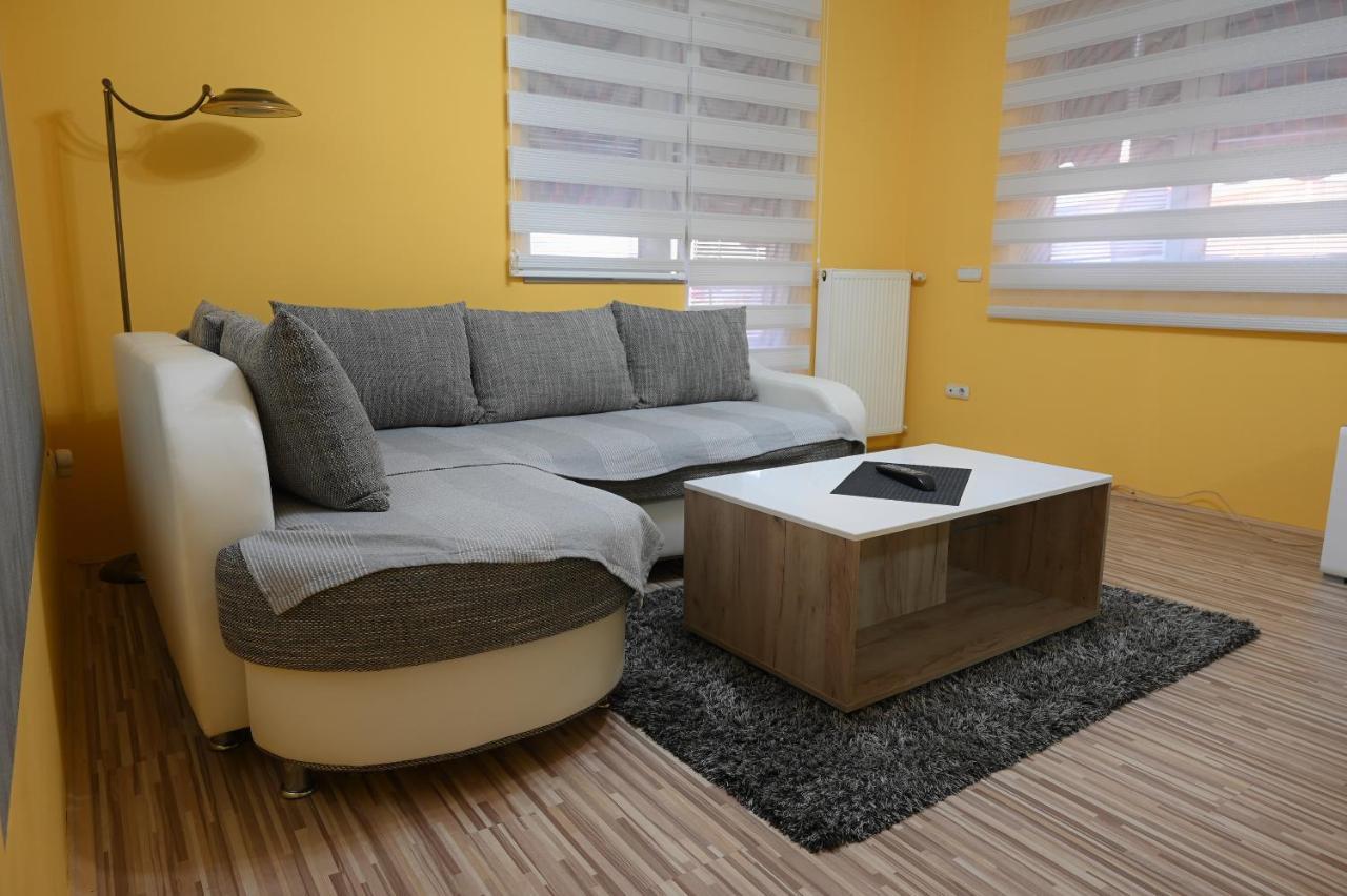Mb Apartments Jagodina Eksteriør billede