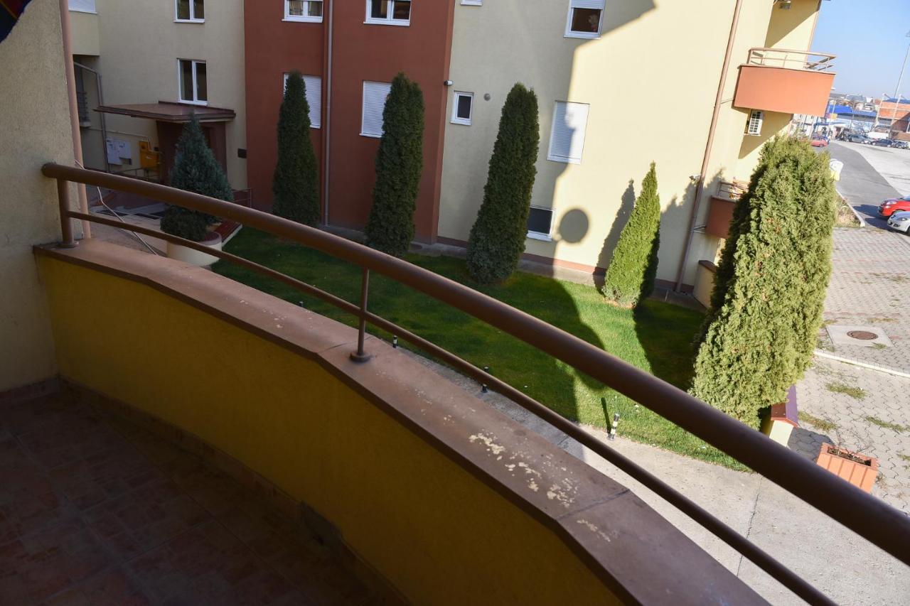 Mb Apartments Jagodina Eksteriør billede